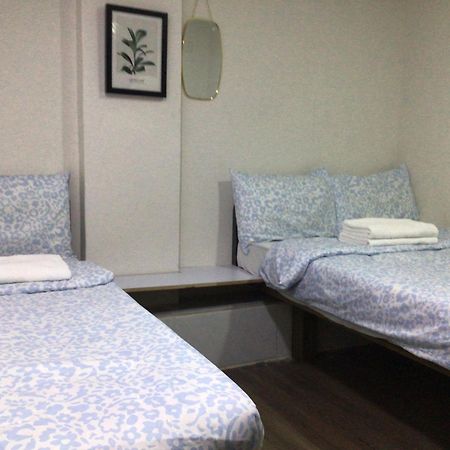 Ajit Guest House Хонконг Екстериор снимка